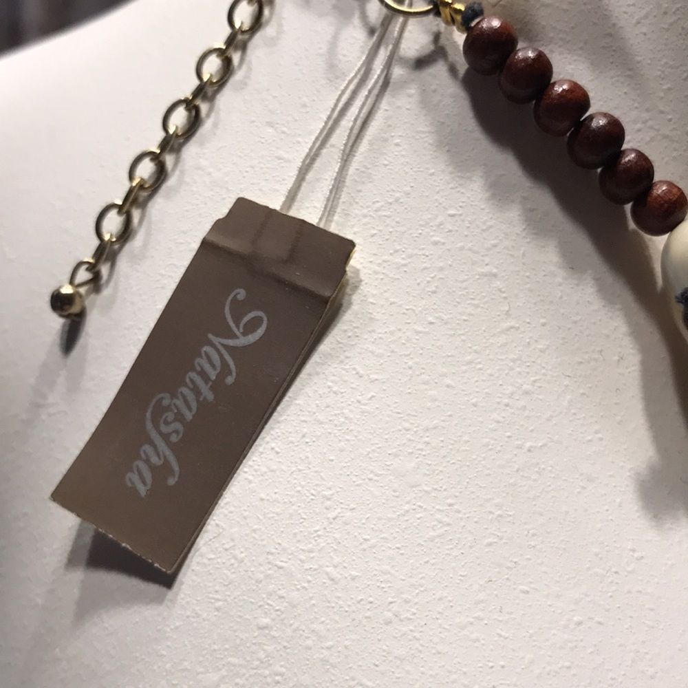 Limited Edition Natasha Couture Bib Necklace - Picture 4 of 10